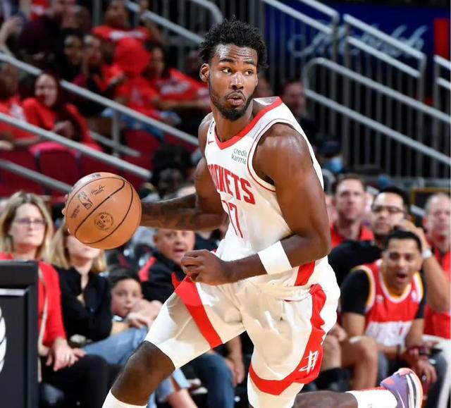 火箭爆发新星，命运悬念刷新纪录，爆发新星球队迎来希望！